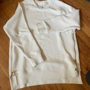 Varhley sweatshirt